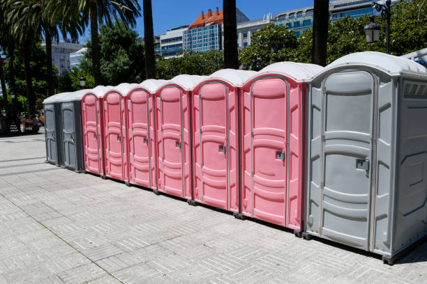 Best Restroom Trailer for Festivals  in Clifton, TX